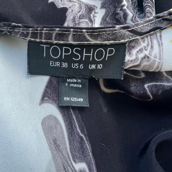 Topshop marble & colour block graphic top - Picture 3 of 3